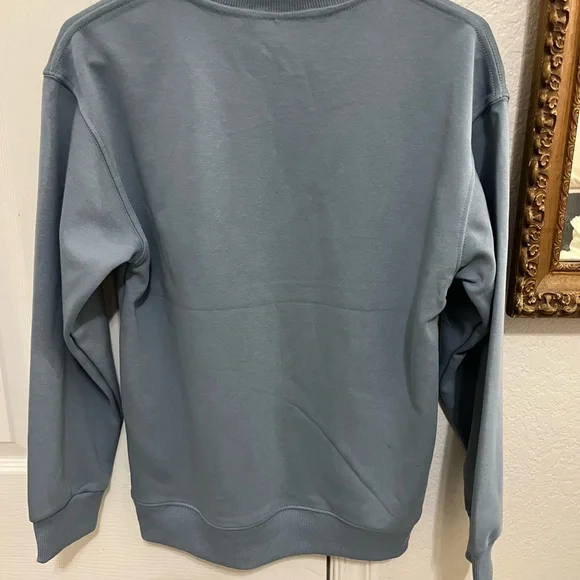 ALO Yoga in Slate Blue - Picture 2 of 3